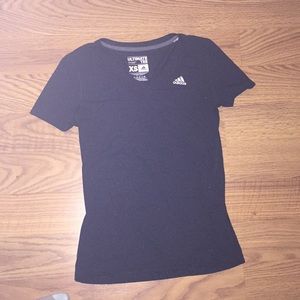 Adidas t-shirt
